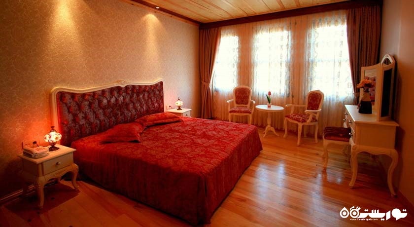 تخت بزرگ اتاق اکونومی